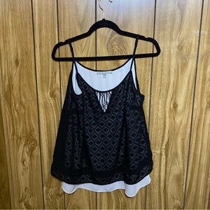 Back and White Spaghetti Strap Blouse